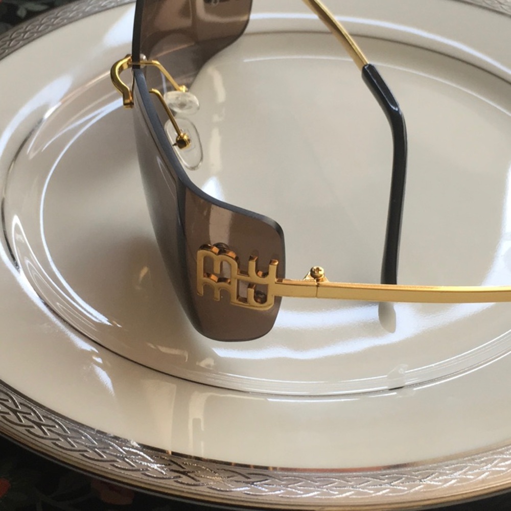 Designer Dupe Sunglasses Rimless Frame - Picture 4 of 5